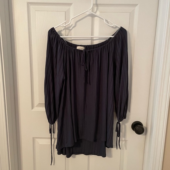 1.4.3. Story by Line Up Tops - 1.4.3 Story By Line Up in a slate blue